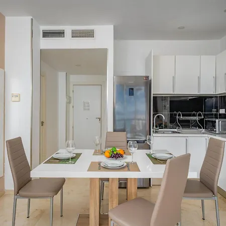Premium Beachfront In La Carihuela 2 Apartament
